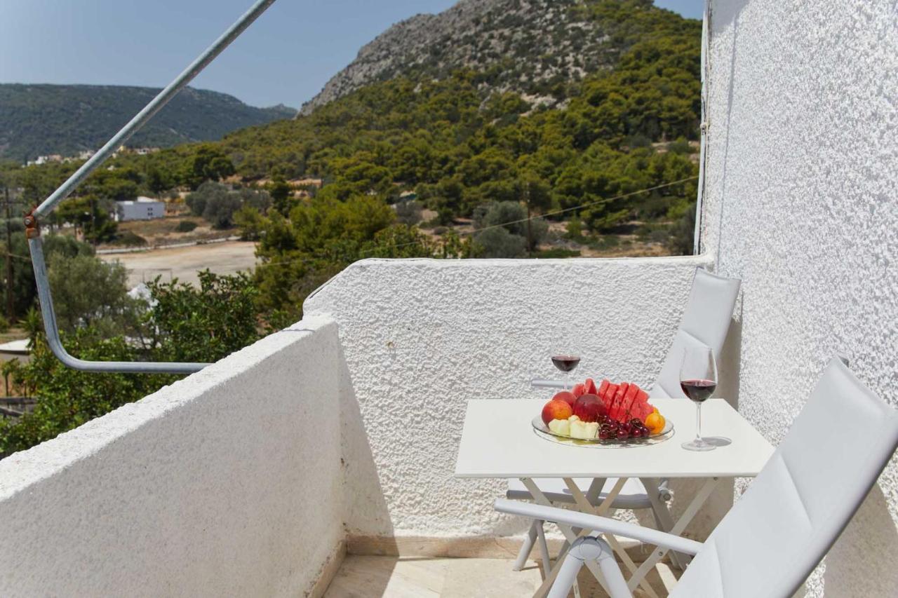 Golden Star Praxitelous Apartment Agia Marina  Екстериор снимка