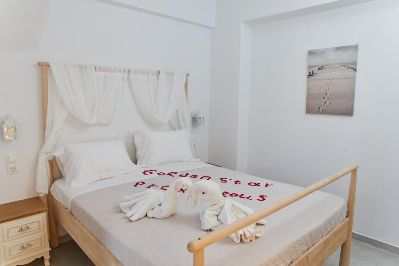 Golden Star Praxitelous Apartment Agia Marina  Екстериор снимка
