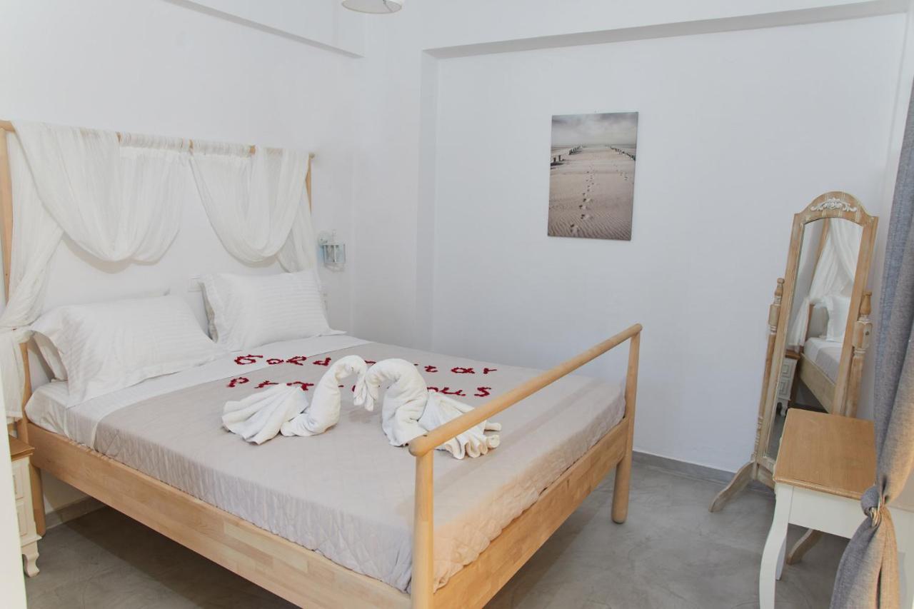 Golden Star Praxitelous Apartment Agia Marina  Екстериор снимка