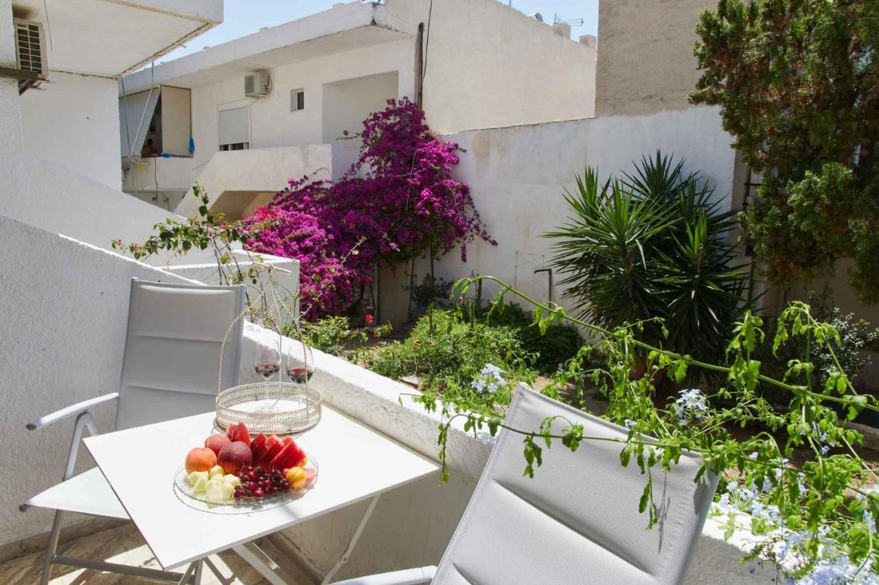 Golden Star Praxitelous Apartment Agia Marina  Екстериор снимка