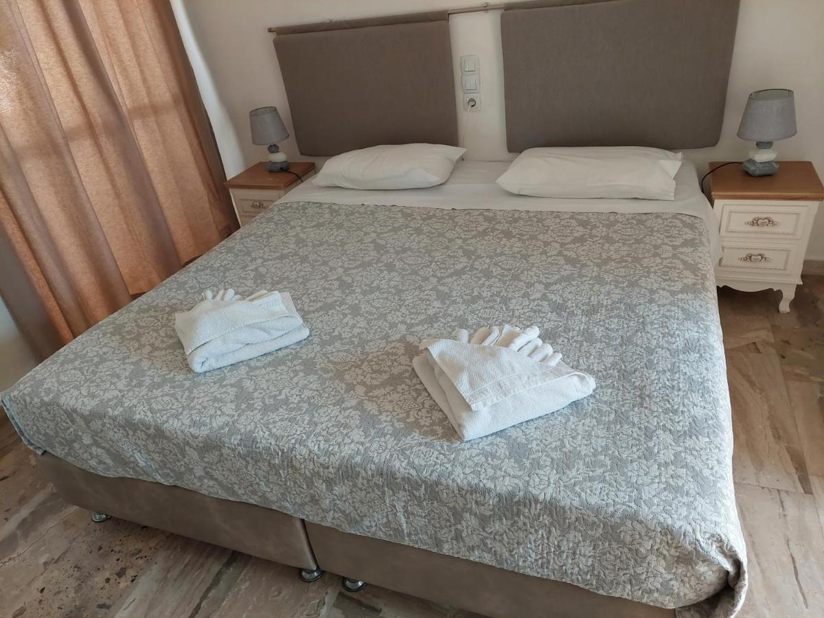 Golden Star Praxitelous Apartment Agia Marina  Екстериор снимка