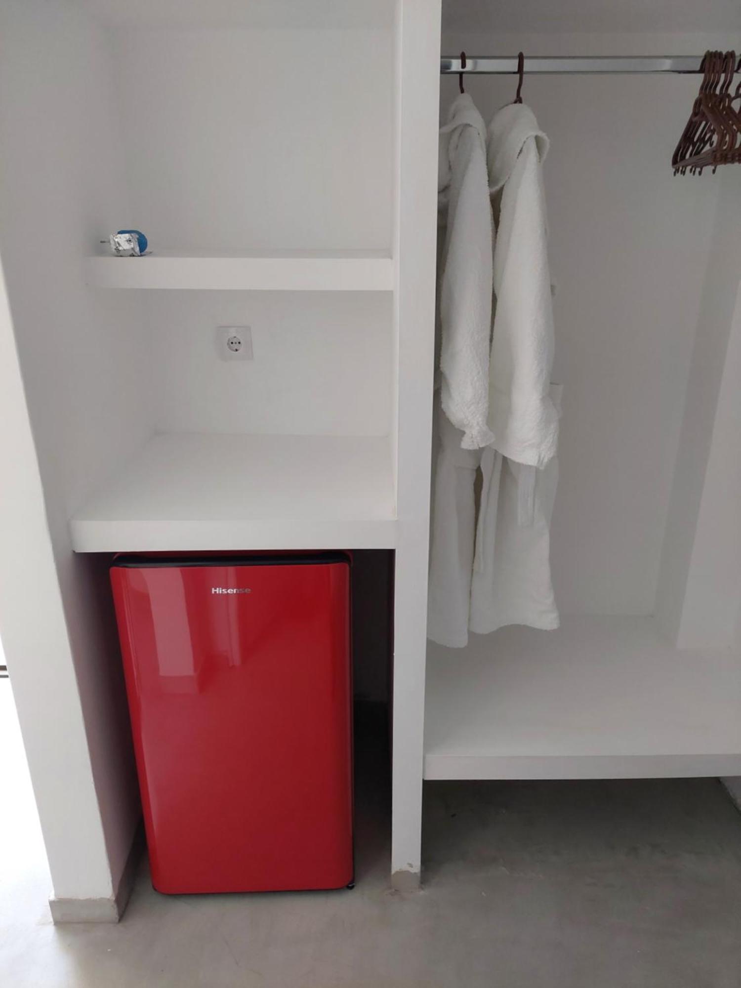 Golden Star Praxitelous Apartment Agia Marina  Екстериор снимка