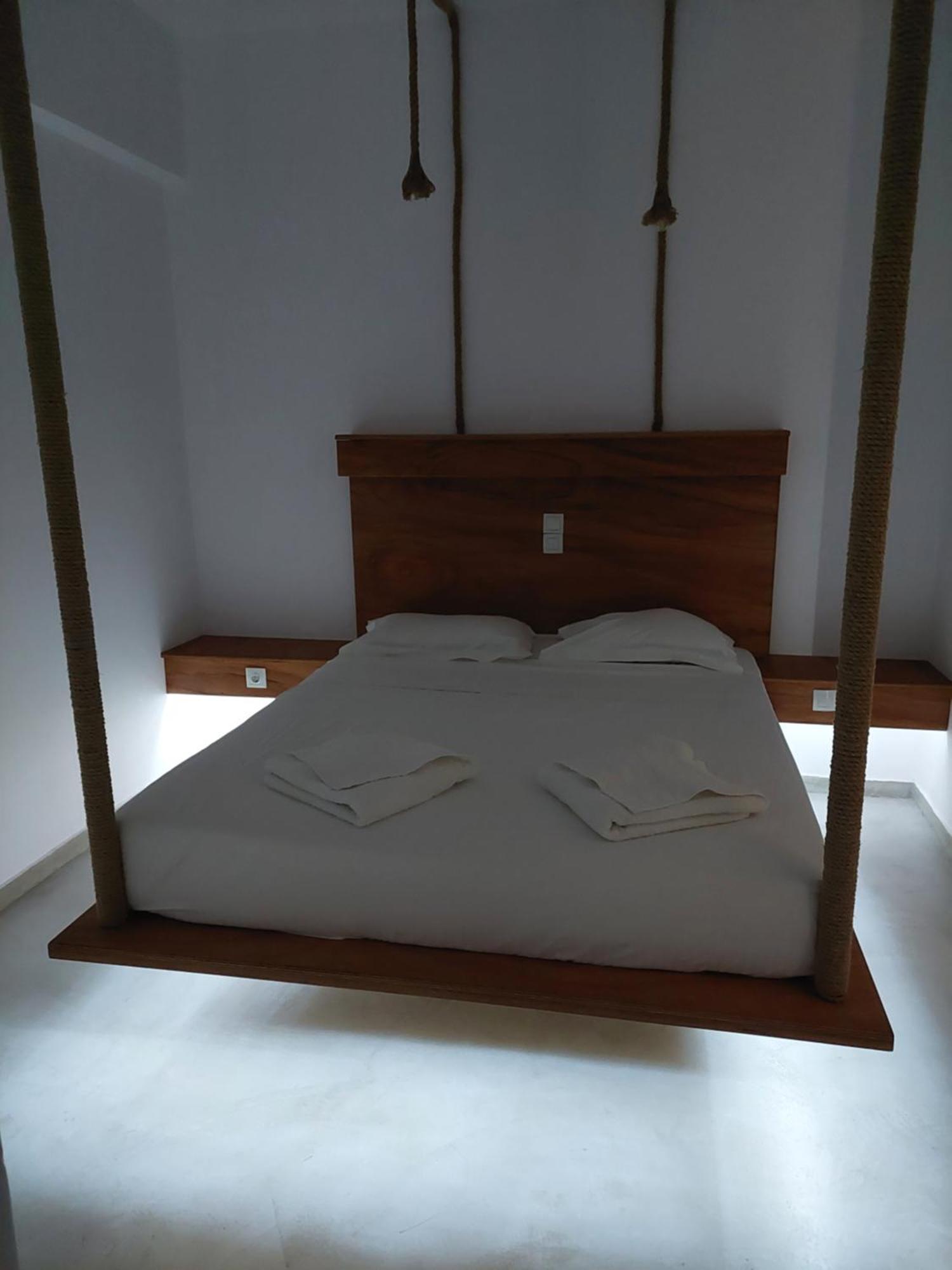 Golden Star Praxitelous Apartment Agia Marina  Екстериор снимка