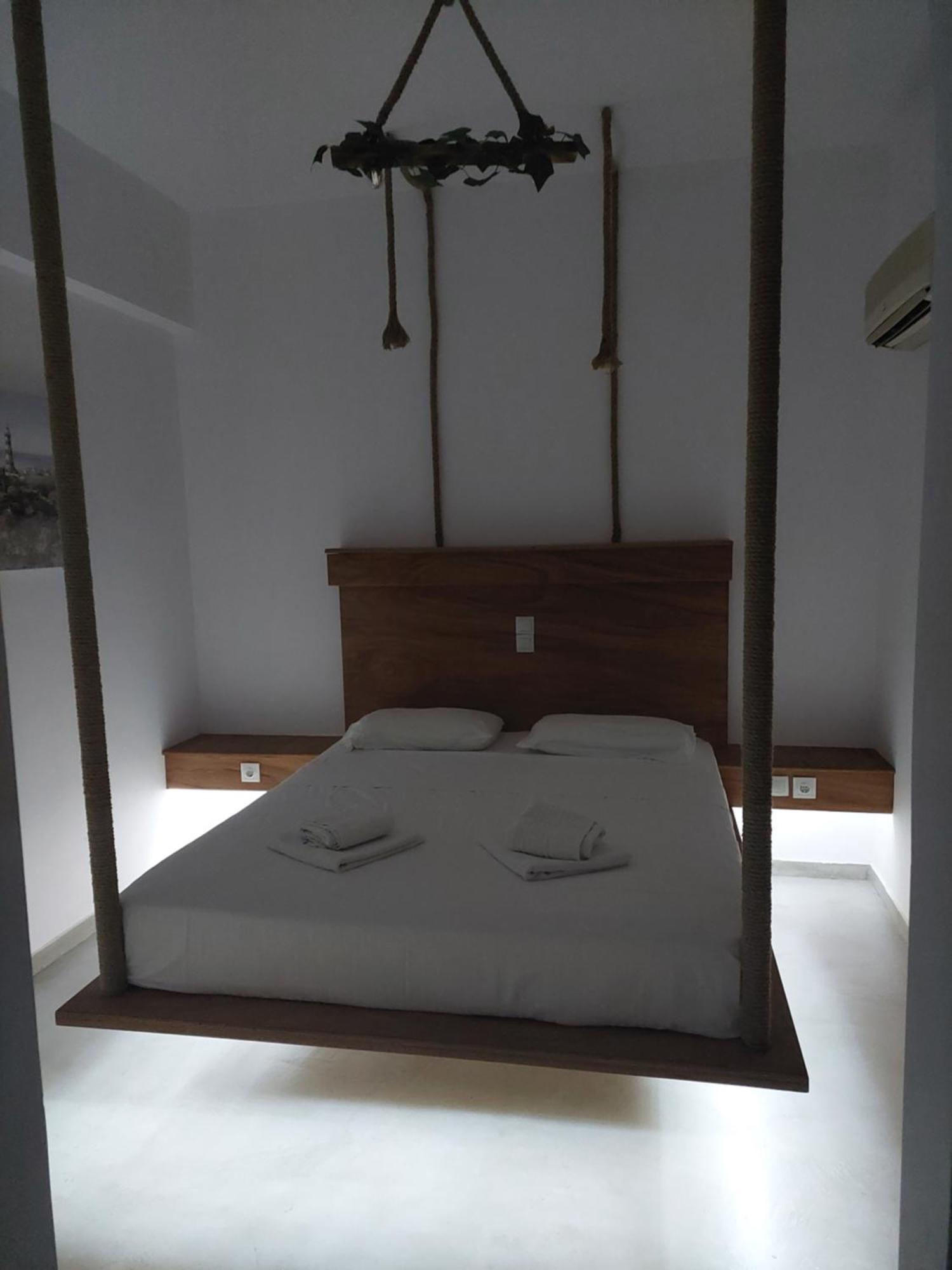Golden Star Praxitelous Apartment Agia Marina  Екстериор снимка
