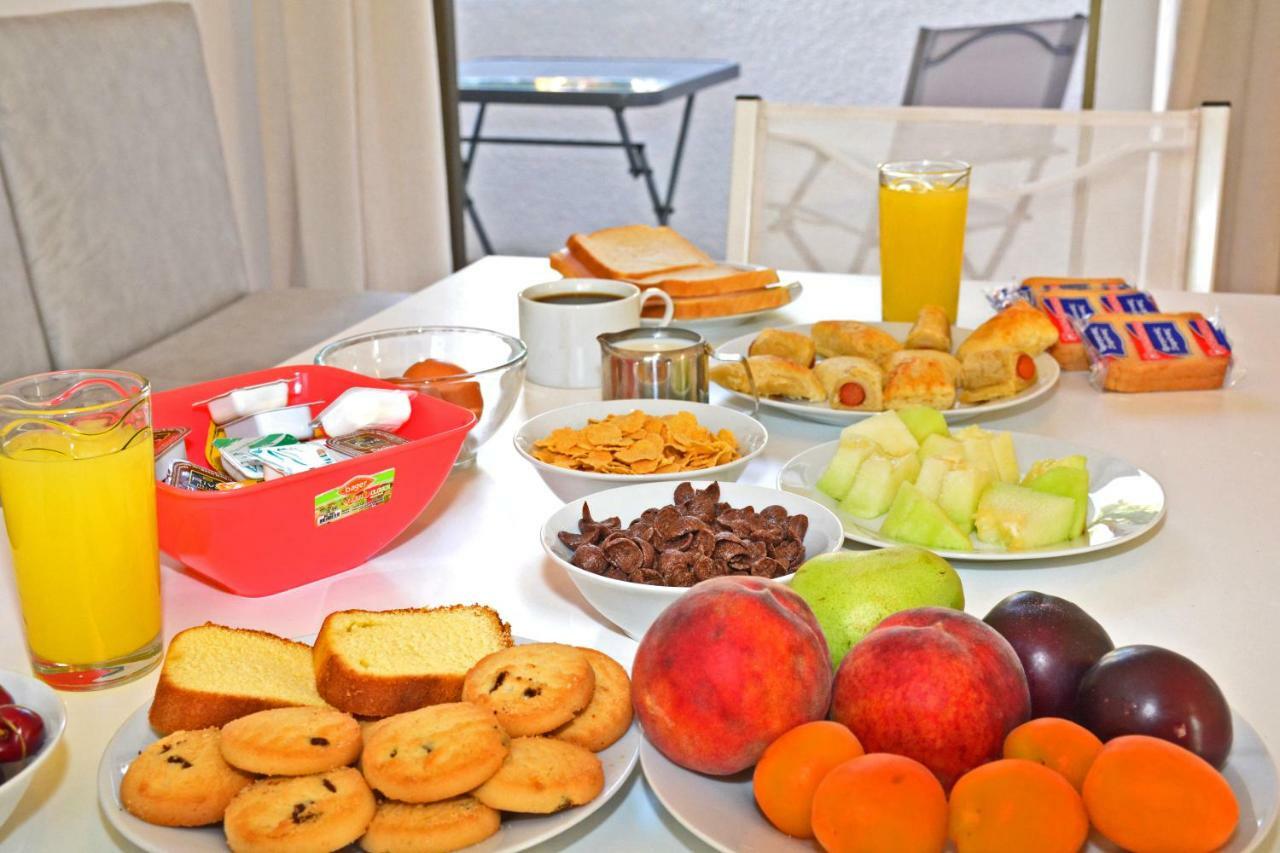 Golden Star Praxitelous Apartment Agia Marina  Екстериор снимка